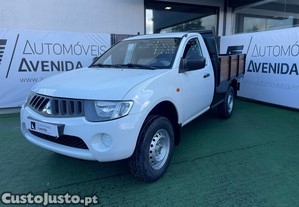 Mitsubishi L200 2.5 DI-D CS Inform 4WD