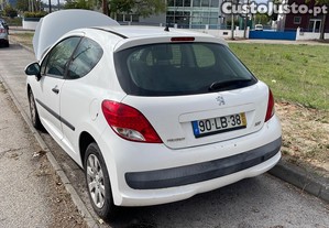 Peugeot 207 1.4 HDI