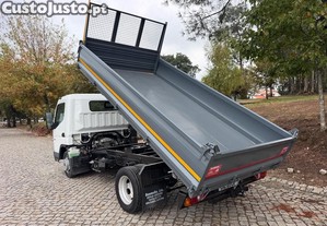 Mitsubishi Canter Fuso