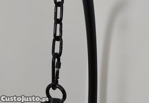 Cadeira Ovo suspensa