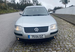 VW Passat 1.9 TDI 130 cv nacional 