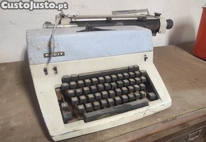 Mquina de Escrever Vintage Facit AB - Model 1730