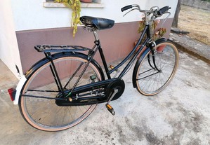 Bicicleta clássica vintage Raleigh estado nova