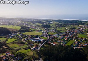 Terreno Com 22.000 M2 Em Frente À A28 Nó De...