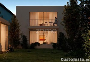 Apartamento T0 H Condominio Moinho De Vento