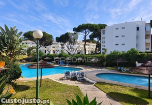Vilamoura   apartamento em condomínio com piscina