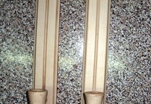 2 castiçais novos em madeira