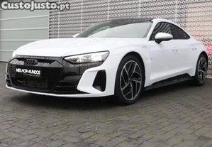 Audi e-tron GT quattro - 21