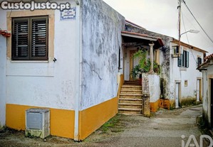 Casa / Villa T1 em Asseiceira