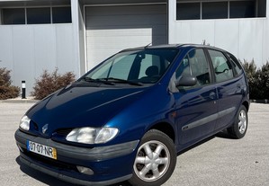 Renault Scénic 1.4