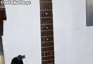 Guitarra eltrica IBANEZ S 270 HSH com Floyd Rose Ibanez