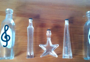 5 Frascos tipo garrafa em vidro de Coleção