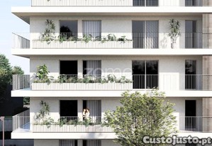 Apartamento T1 Com Garagem E Varanda Em S. Vicente