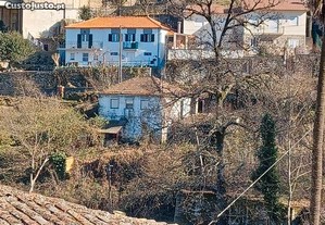 Moradia para reconstrução em Parada de Cunhos- Vila Real