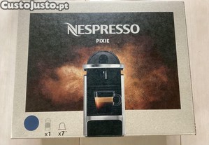 Mquina Caf NESPRESSO - Pixie Dark Blue - NOVA