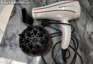 Secador de cabelo Taurus NOVO