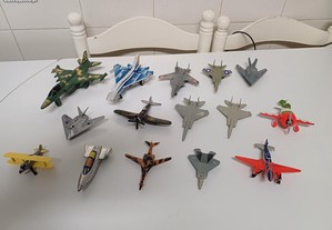 Aviões militares 15 unidades