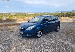 Opel Meriva 1.6CDTI 110cv Nacional GPS