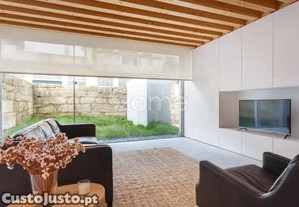 Loft Com Pátio E 6 Suítes, Totalmente Mobilado...