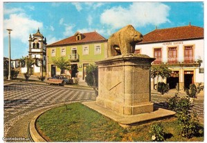 Postal Murça - Jardim e estátua simbólica da porca de Murça