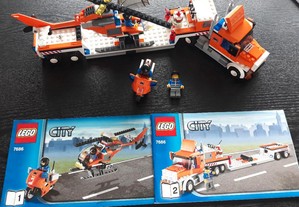 Lego Set - 7686 - Helicopter Transporter - 2009
