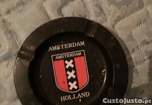 cinzeiro preto holanda