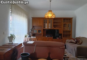 Apartamento T3 em S. Martinho do Bispo