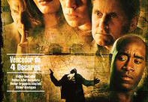 Traffic - Ninguém Sai Ileso (2000) Mihael Douglas IMDB: 7.8