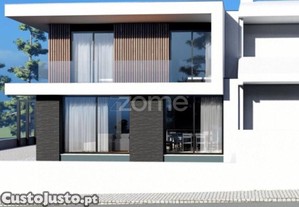 Moradia T4 Em Palmeira - Braga