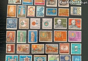 90 Selos de Portugal, de 1961 a 1970 todos diferentes