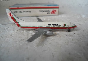 1:600 Schabak TAP Air Portugal Boeing 737 - 300