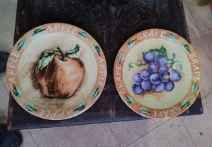 conj 2 pratos vintage , apple/grape