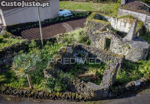 Ruinas, para na candelária com projeto de construção aprovado
