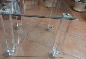 Mesa de centro de vidro