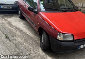 Renault Clio 1.9 d 