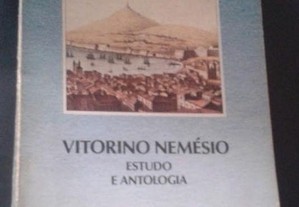 Vitorino Nemésio, estudo e antologia.