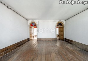 Apartamento T0+1 Duplex Traseiras Cedofeita...