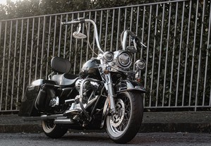 Harley-Davidson Road King Full Extras