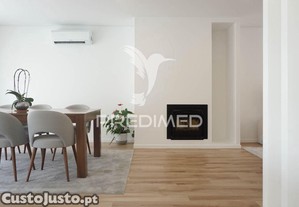 Moradia, em s. pedro merelim, em braga