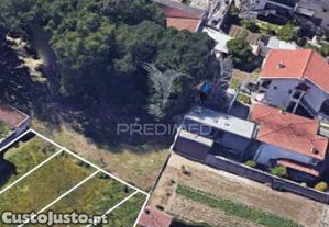 Lote e construção de moradia em banda em merelim s. pedro, braga