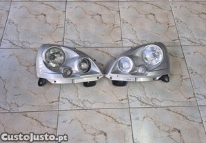 Far�is Renault Clio II usado em bom estado