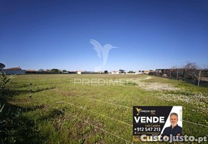 Terreno urbano em benavente