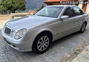 Mercedes-Benz E 220 220 Cdi (211 006) - 02