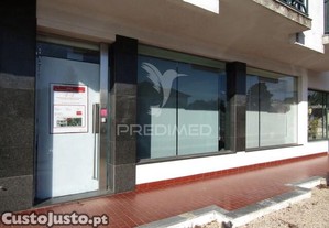 Loja de comercio em carrgal do sal ,currelos, papizios e sobral