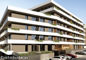 Apartamento T1+1 C/ Varanda, Freamunde, Paços...