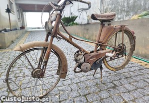 Mobylette motobecane AV31 ano 1954