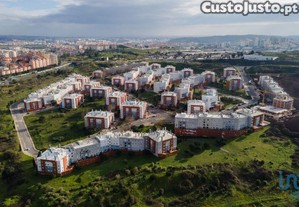 Apartamento T2 em Venteira de 107,00 m²