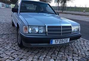 Mercedes-Benz 190 D Limousine