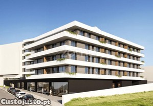 Apartamento T2 C/ Varanda, Freamunde, Paços De...