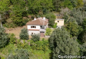 Moradia com terreno (amares)